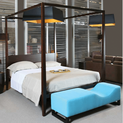BALDAQUIN BED